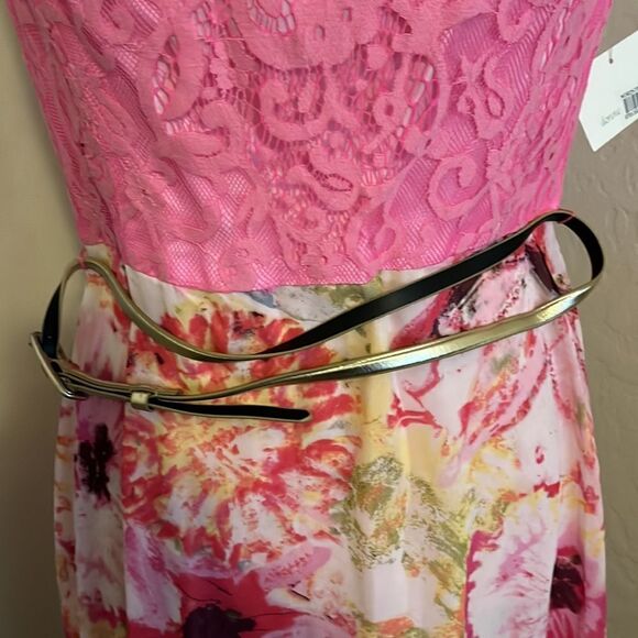 Donna Morgan Fit & Flare V-Neck Pink Lace Mixed Media Multi Floral Print Dress - Picture 10 of 15